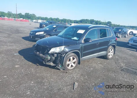 2010 Volkswagen Tiguan Wolfsburg Edition from USA, damaged, VIN WVGBV7AX3AW537129